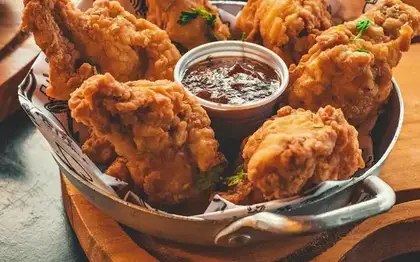 Popcorn Chicken Box — Extra Cheese