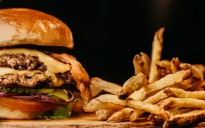Zinger Crunch Burger (Delivery Marketplace Estimate)