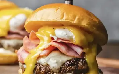 Zinger Crunch Burger — Extra Cheese