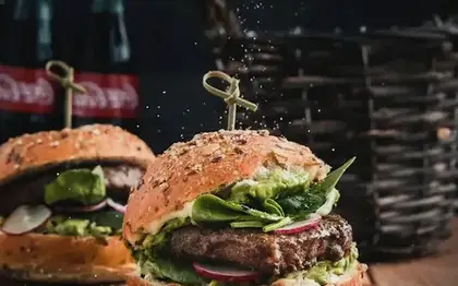Zingerina Burger Style + Side & Drink (Est. Combo)