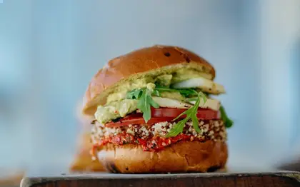 Zingerina Burger Style + Shared Side Note